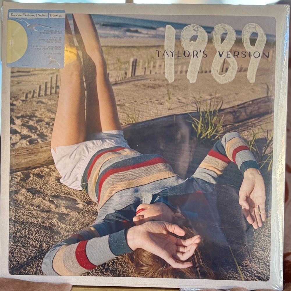Taylor Swift 1989 TV Sunrise Boulevard Yellow Edition Vinyl